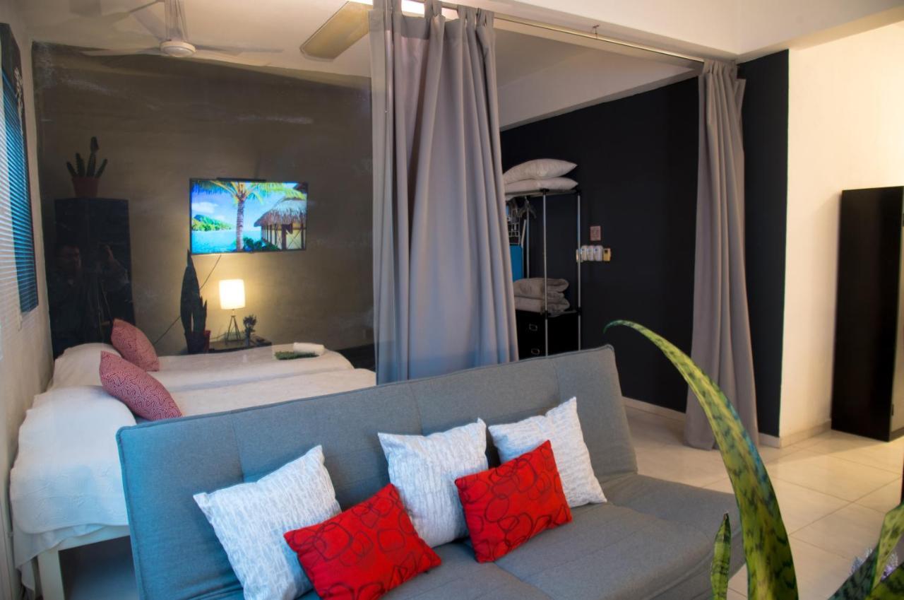 Htl & Suites Camino Real, Ubicacion, Parking, Facturamos Colima Eksteriør bilde